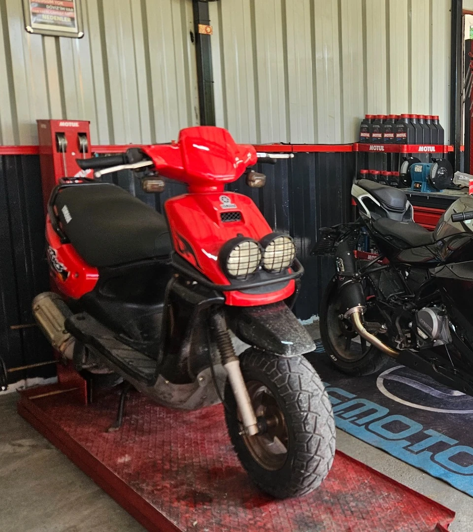 YAMAHA BWS 100 — Nail Motor